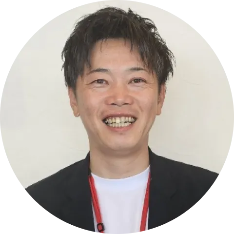 副店長兼保険担当 田中 近影